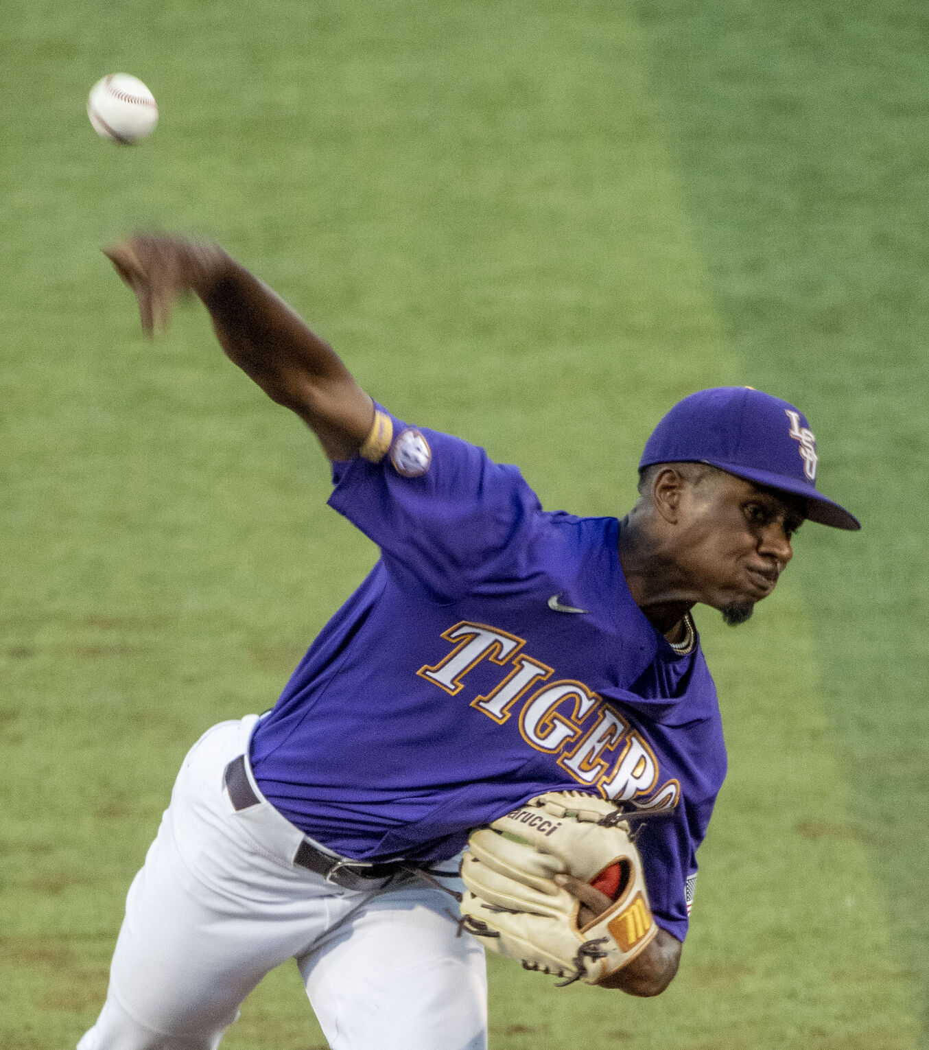 BR.lsutennessee.061321 0463 bf.jpg
